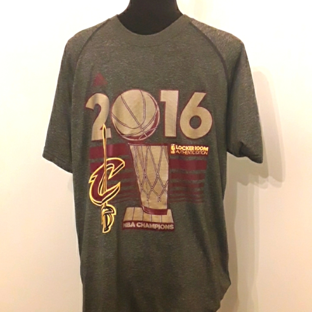 Adidas 2016 NBA Champions t shirt L